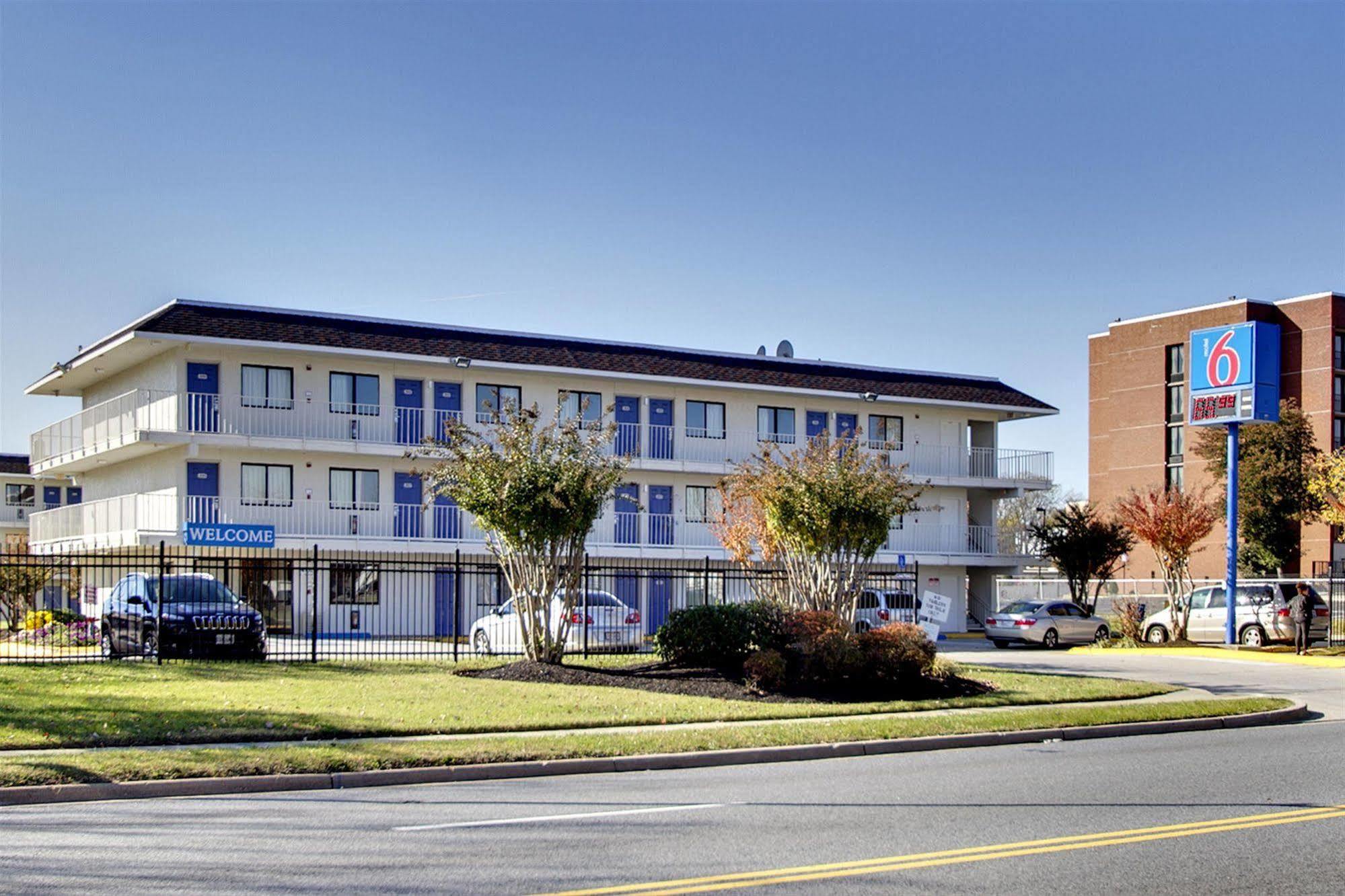 Motel 6-Capitol Heights, Md - Washington Largo Dış mekan fotoğraf
